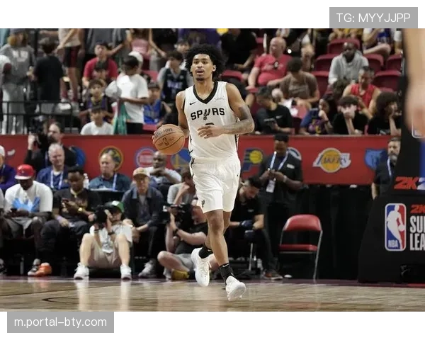 马刺索汉位置实验：前锋转型控卫在文班亚马体系中的组织能力与防守多功能性测试